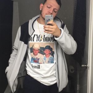 Meet your Posher, Abelardo